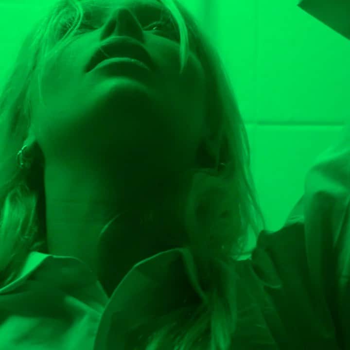 ケイリン・ルッソのインスタグラム：「Friday」