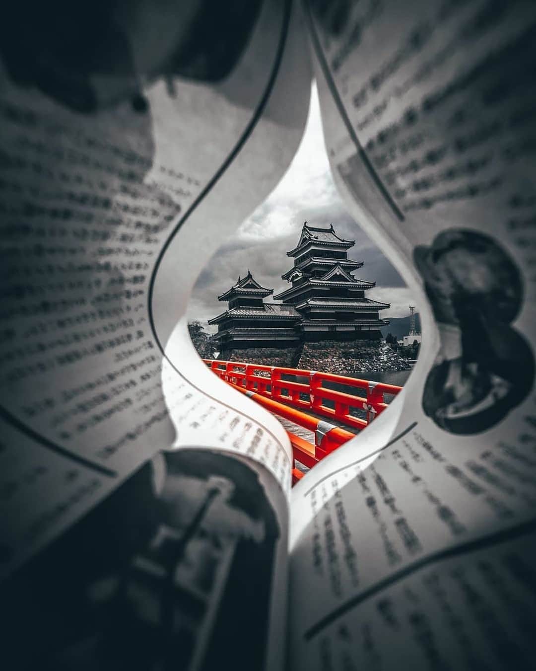 のインスタグラム：「#hbouthere : 今日は天皇即位の礼の日🎎あなたはどう過ごす？ Photo: @jordi.koalitic」