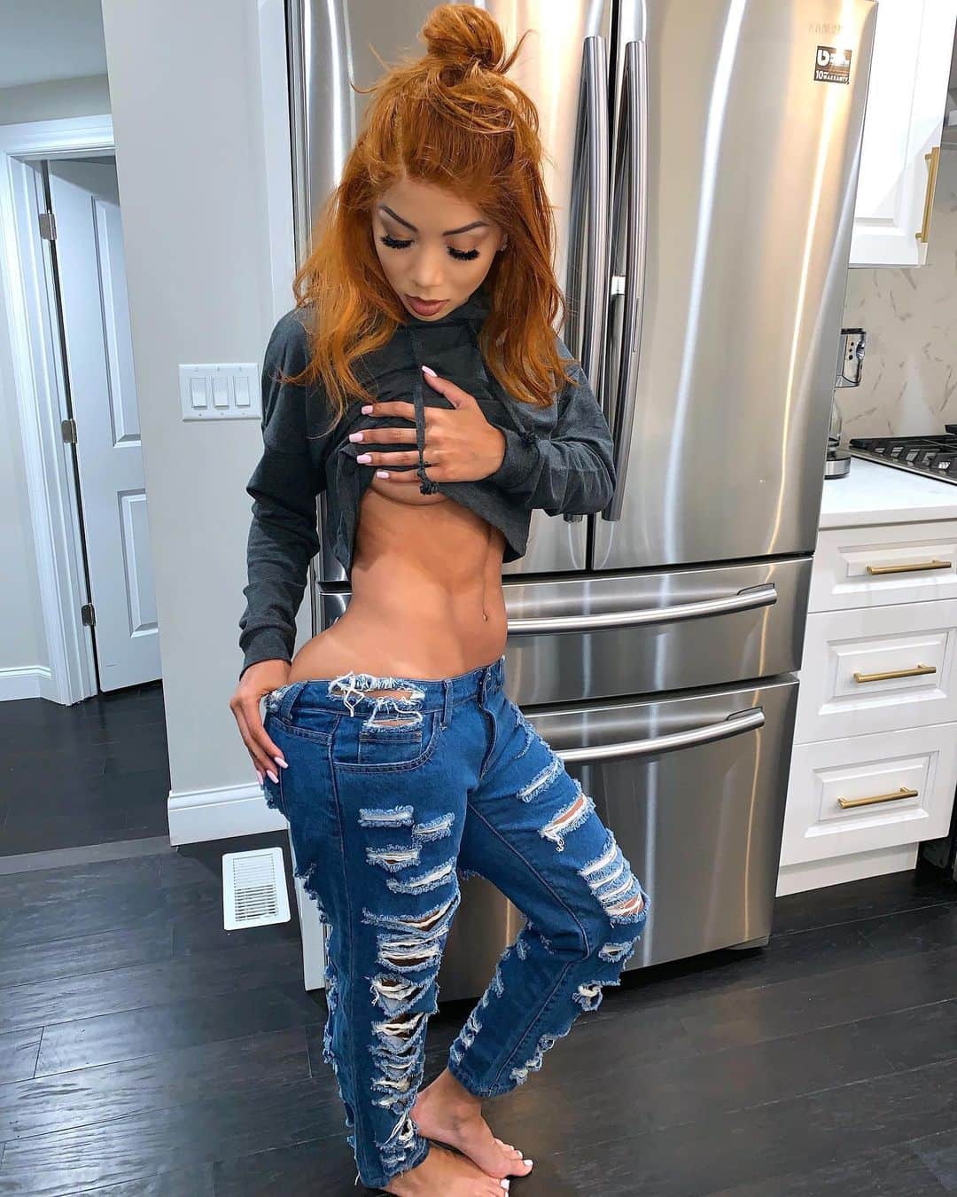 Brittany Rennerのインスタグラム：「AD @fashionnova Self-respect is prioritized above my actual feelings. I could think the world of you and you never hear from me again 👋🏽」