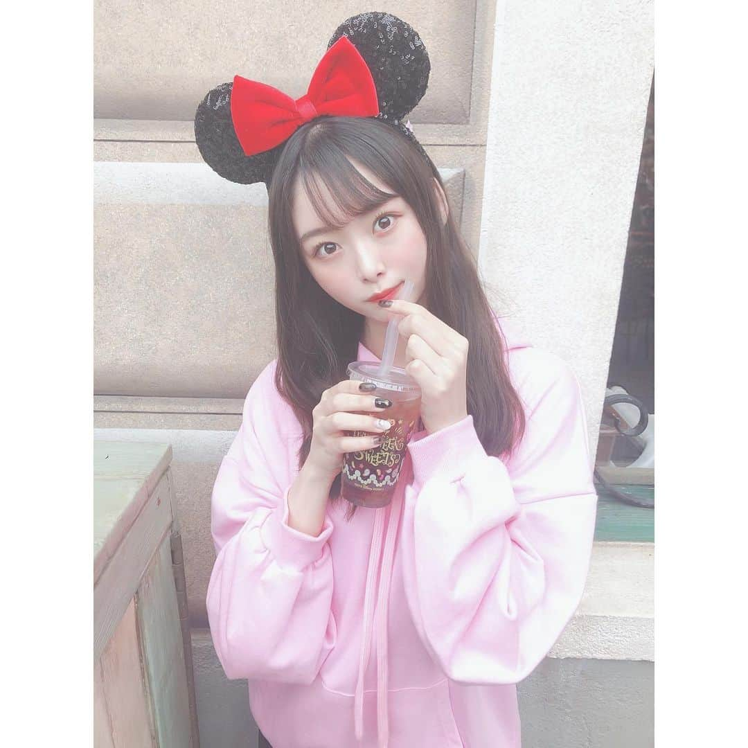 達家真姫宝さんのインスタグラム写真 - (達家真姫宝Instagram)「ここのタピオカ初めて飲んだけど めっちゃ美味しかった☺️❤️ ディズニーのタピオカ美味しくて好き。　 #disney #disneysea #タピオカ」10月22日 20時41分 - makiho_official