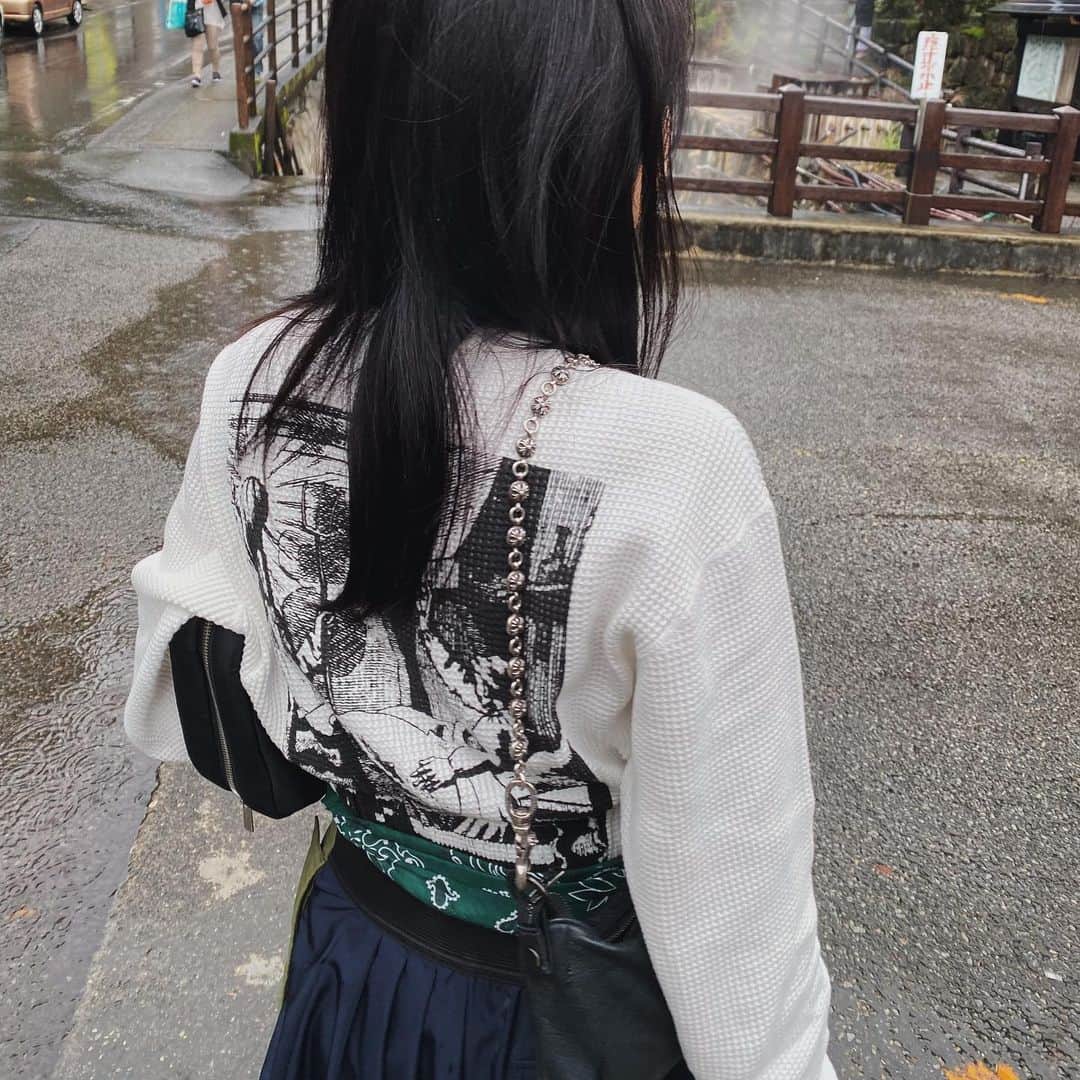 Juriさんのインスタグラム写真 - (JuriInstagram)「お洋服違うカラーで同じパターンで着てしまった！お気に入りアイテム。#juemi #jueminagoya」10月22日 20時58分 - juritakiguchi