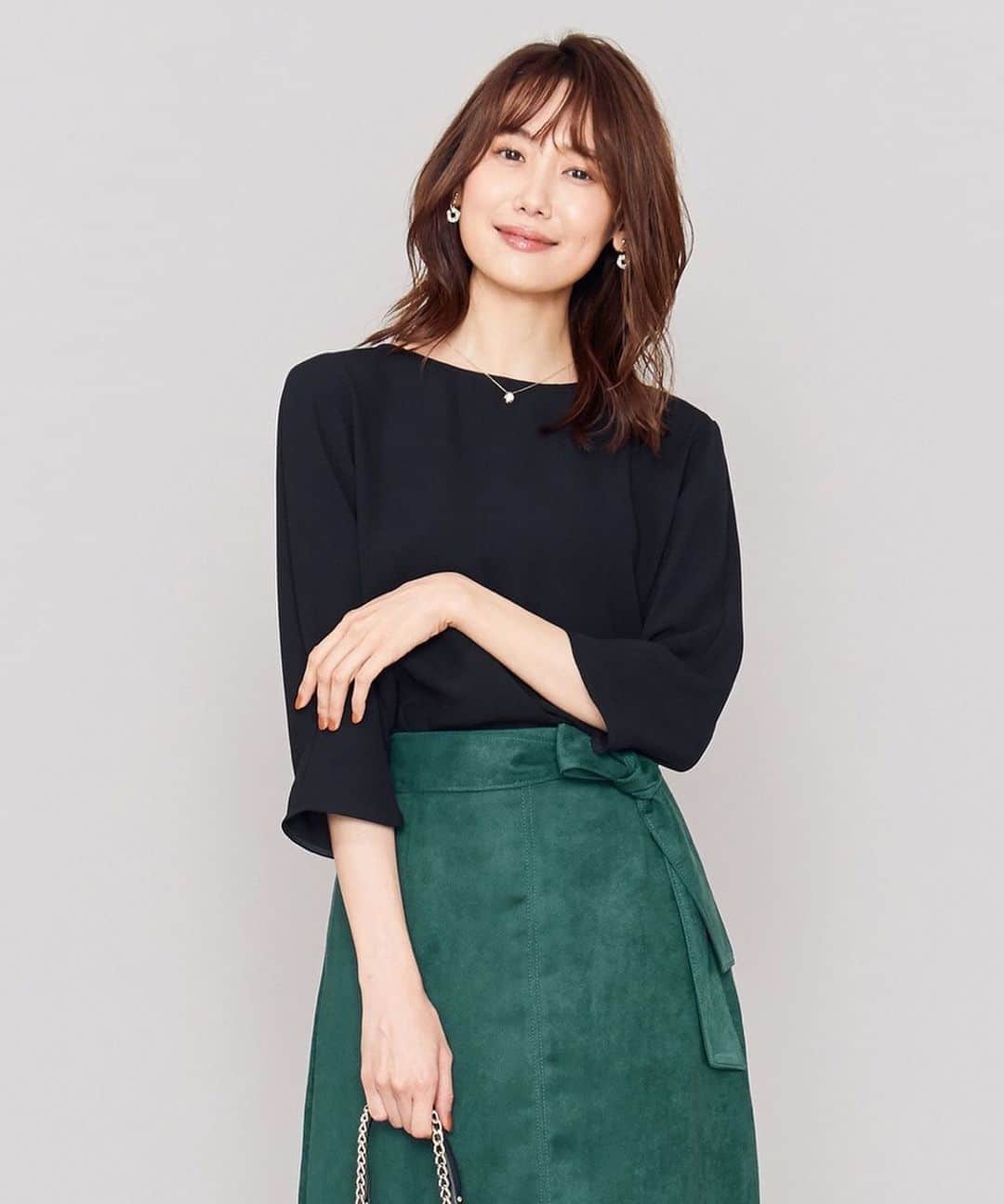 小林ようのインスタグラム：「#組曲 #kumikyoku . #fashionmodel #onward #coordinate #autumn #autumnfashion #shooting #모델 #패션 #秋ファッション #大人コーデ #モデル #撮影 #小林よう」