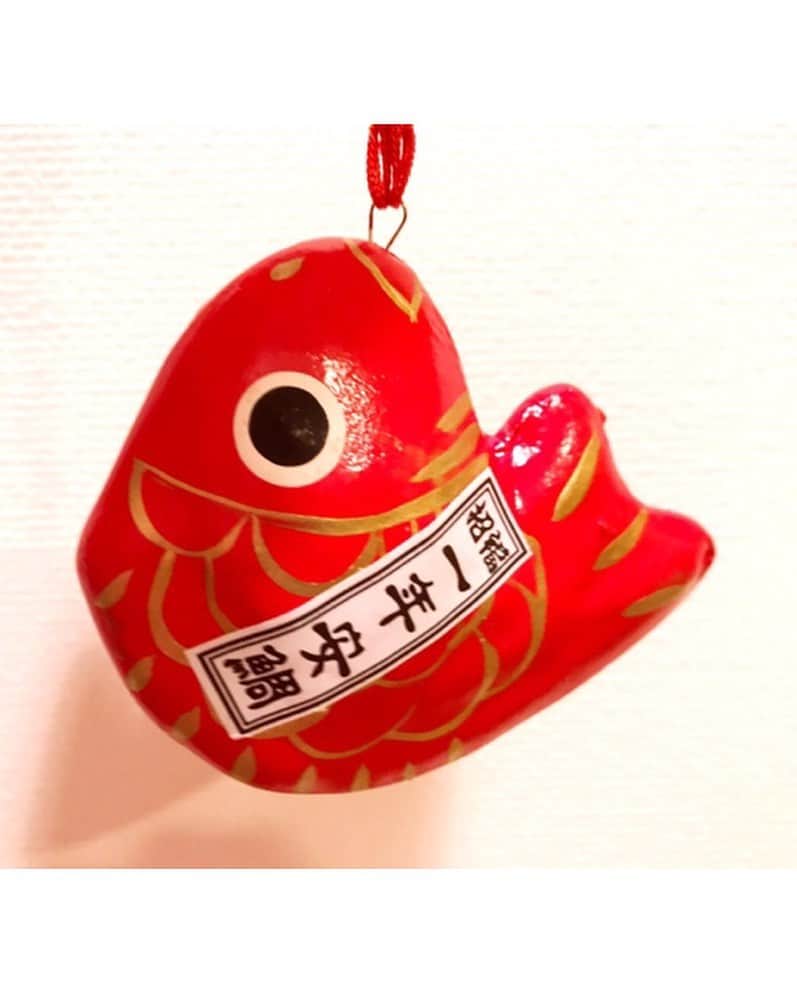 加藤美和さんのインスタグラム写真 - (加藤美和Instagram)「. Went to Kawagoe Hikawa Jinjya (Shrine) in Saitama Prefecture🍀 There are many different types of omikuji (paper fortune) at this shrine! Tried the fishing omikuji which is said that my future is secure for one year😁🌱 . . 久しぶりに小江戸・川越へ🌱 趣味のパワースポット川越氷川神社にも行ってきました⛩ 『一年安鯛』の おみくじを引きました🍀 これで、一年安泰ですね✨ .」10月22日 21時26分 - miwakato_