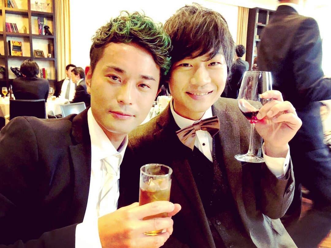 上杉研太さんのインスタグラム写真 - (上杉研太Instagram)「今日は友人の結婚式へ行きました。  おめでとう😌  素敵な1日でした✨✨」10月22日 21時37分 - kentauesugi