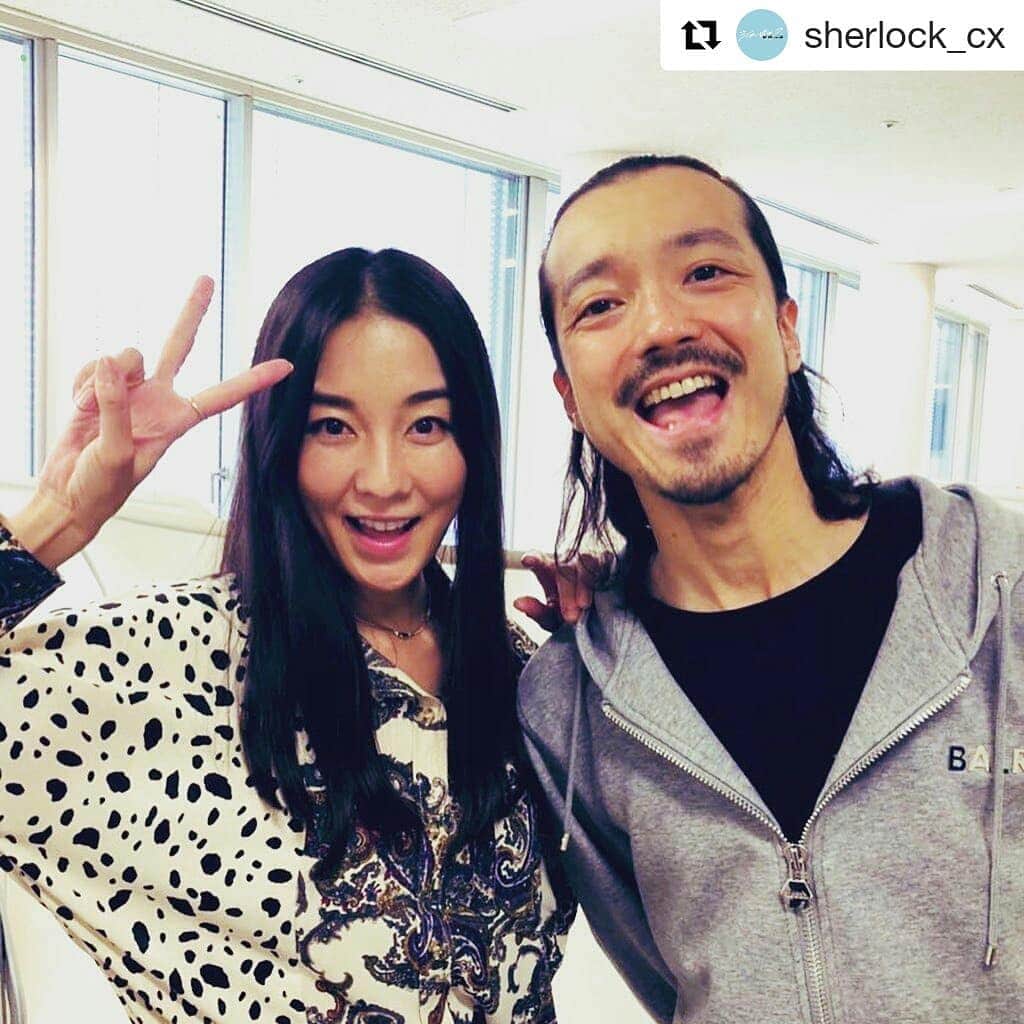 岡山放送さんのインスタグラム写真 - (岡山放送Instagram)「#Repost @sherlock_cx (@get_repost) ・・・ 🎬 おはようございます☀ #シャーロック 3話いかがでしたでしょうか⁉️ . ご視聴頂いた皆様ありがとうございました😊 引き続き感想お待ちしてます✨ 3話ゲストの #伊藤歩 さんと. 4話ゲストの #金子ノブアキ さんが スタジオで 久々の再会👏  #セシルのもくろみ で共演のお二人の ゲストバトンタッチ🤗 10/28放送の4話もお楽しみに✨  #フジテレビ #4話放送は10月28日 #月曜よる9時 #4話は何色 #ディーンフジオカ  #岩田剛典 #佐々木蔵之介 #矢野聖人  #フジテレビ系列#FNS#8ch#OHK#岡山放送」10月22日 14時14分 - ohk_official