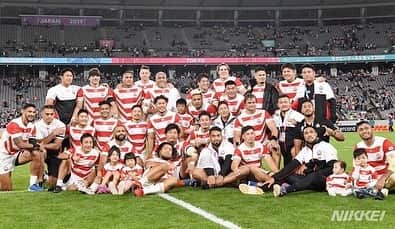 アタアタ・モエアキオラのインスタグラム：「Privilege and honor for the opportunity to be part of the Team 応援ありがとうございました。 最高の経験出来た。 🇯🇵❤️ #RWC2019」