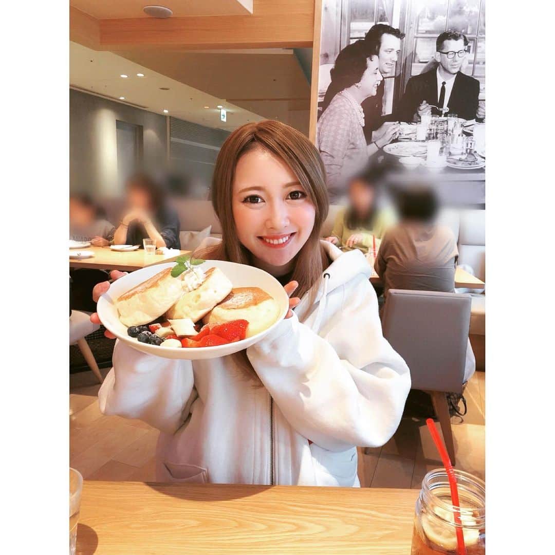 のインスタグラム：「パンケーーーキ❗️」