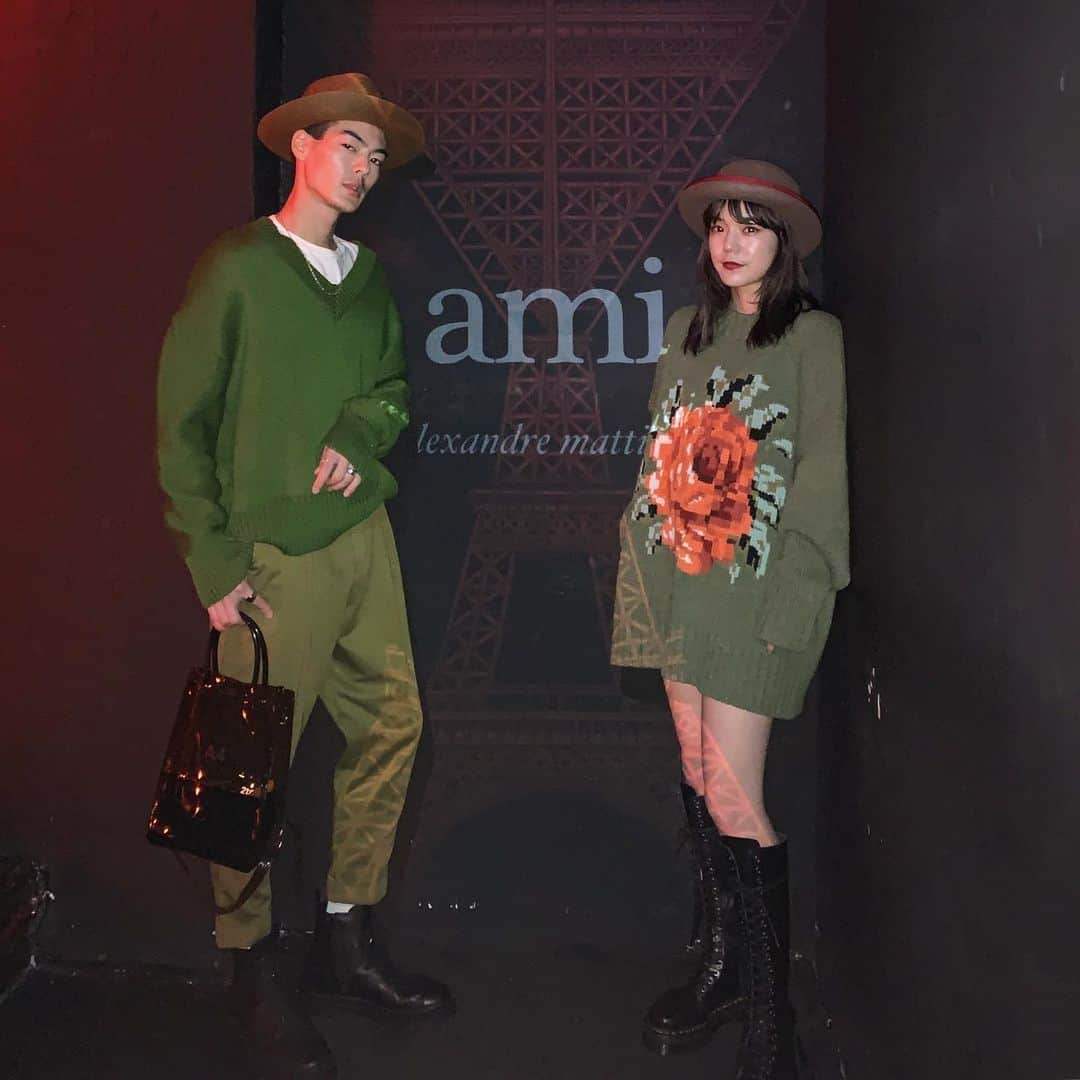 長澤メイさんのインスタグラム写真 - (長澤メイInstagram)「@amiparis Thankyou✌️❤️ 兄ちゃんとグリーンコーデ🌱  #amitokyoparty #amialexandremattiussi」10月22日 16時25分 - xxmeixx1208