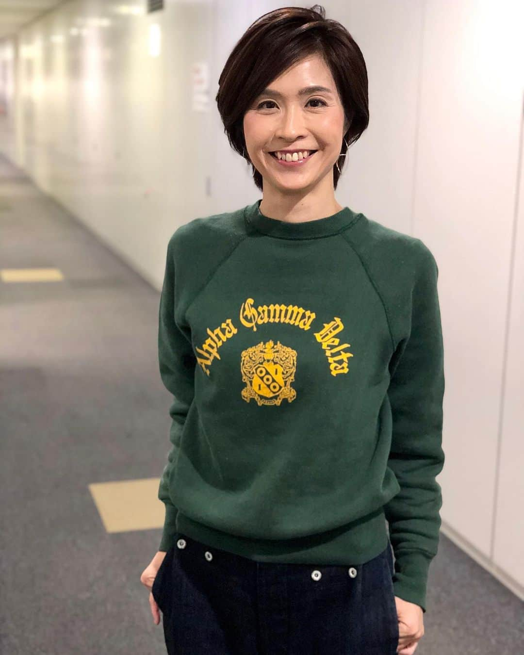 今村涼子さんのインスタグラム写真 - (今村涼子Instagram)「#古着スウェット　これくしょん 長袖スウェットがちょうどいい肌寒さ　 #ビンテージスウェット #大人古着#古着大人女子 #フロッキープリント#古着コーデ#大人古着コーデ」10月22日 22時18分 - ryoko.imamu