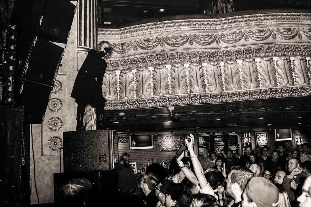 のインスタグラム：「It was great to be back in Chicago! Thanks for another great night!  #HYDELIVE2019US #DIVISIONS2019 #Chicago #STARSET #PALISADES #ABRILLIANTLIE」