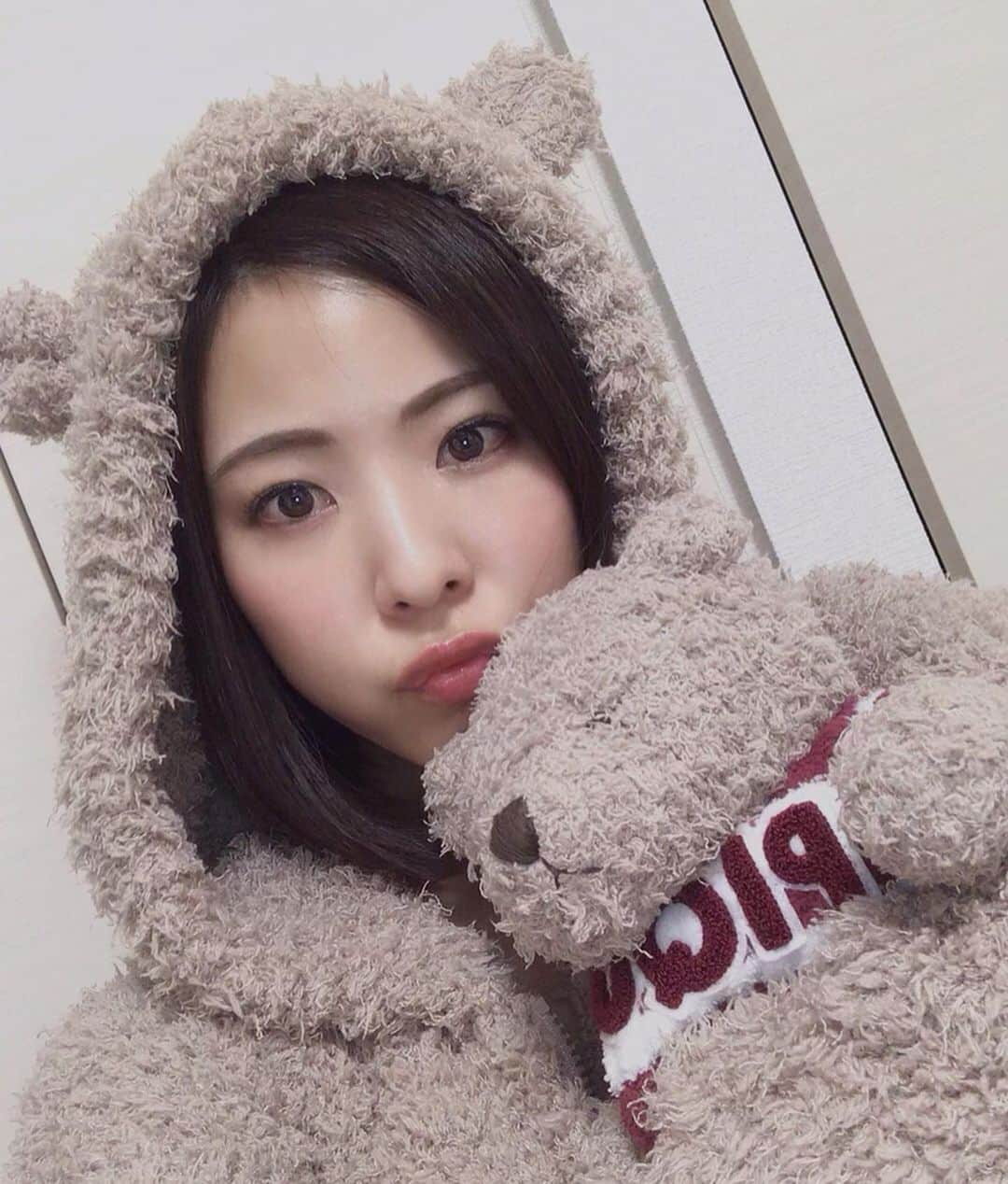 河村美咲さんのインスタグラム写真 - (河村美咲Instagram)「ジェラピケパジャマ🧸 去年のハロウィン限定のん🧸 #ジェラピケ #肌触り最高 #女子にジェラピケプレゼントしといたら何とかなる」10月22日 19時43分 - misaki_haaan