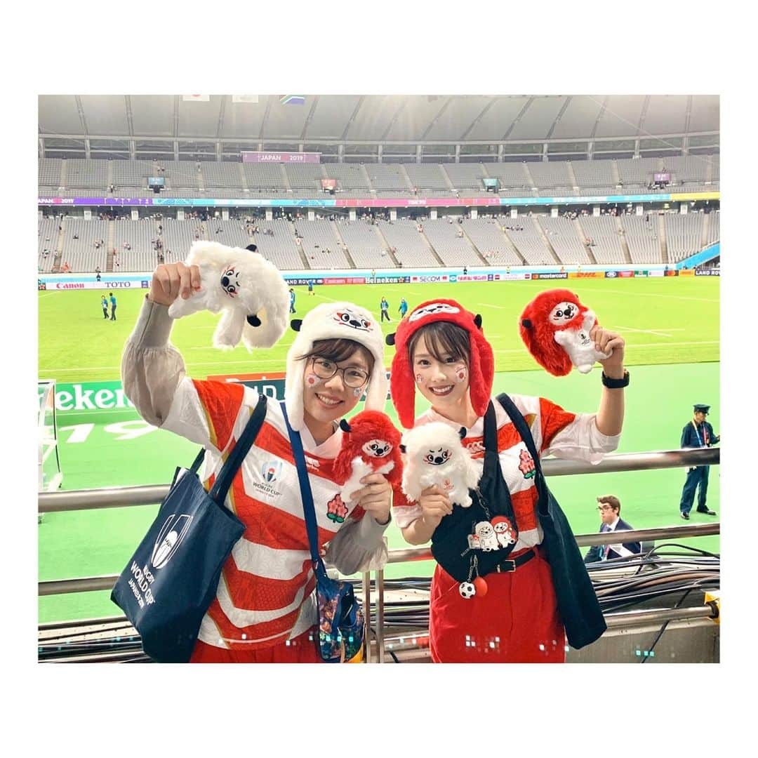 峰麻美さんのインスタグラム写真 - (峰麻美Instagram)「にわかラグビーファン兼レンジーガチ勢🏉❤️ #rugby #rugbyworldcup  #rwc2019  #rwc東京 #jpnvrsa  #reng #japan #braveblossoms  #ラグビー日本代表 #レンジー #braveを届けよう  #レンジー課金 @reng_rwc2019」10月22日 20時04分 - asaaaaami.0702