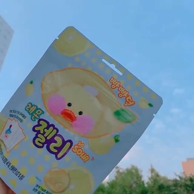 Chuuのインスタグラム：「어머낫! CU가서 빵빵덕 만나떠요💛💛💛」
