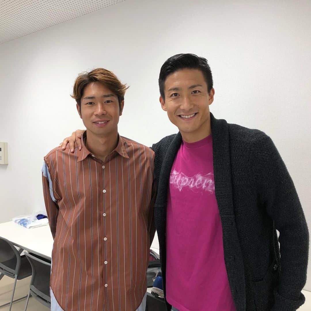 都倉賢のインスタグラム：「今日はイベントでまさかの大阪ダービーでした💪💪💪」
