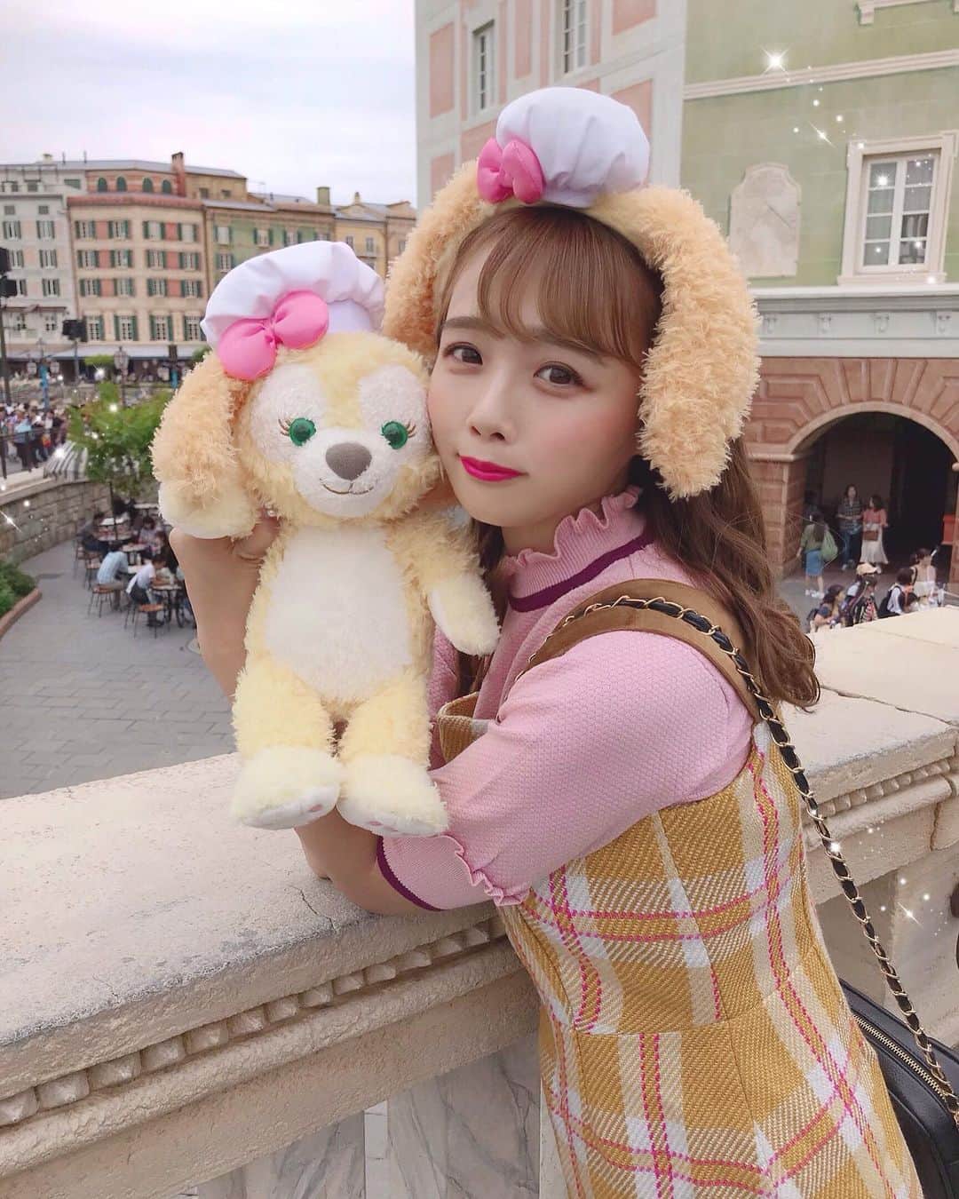 のインスタグラム：「. . 日本にクッキーちゃん登場するの 今から楽しみ〜っ🍪💗💗 . . . #tokyodisneysea #disneysea #disney #tds #ディズニーシー #ディズニー #ディズニーバウンド #クッキー #ダッフィーフレンズ #duffyfriends #dazzlin #ダズリン #love #instagood」