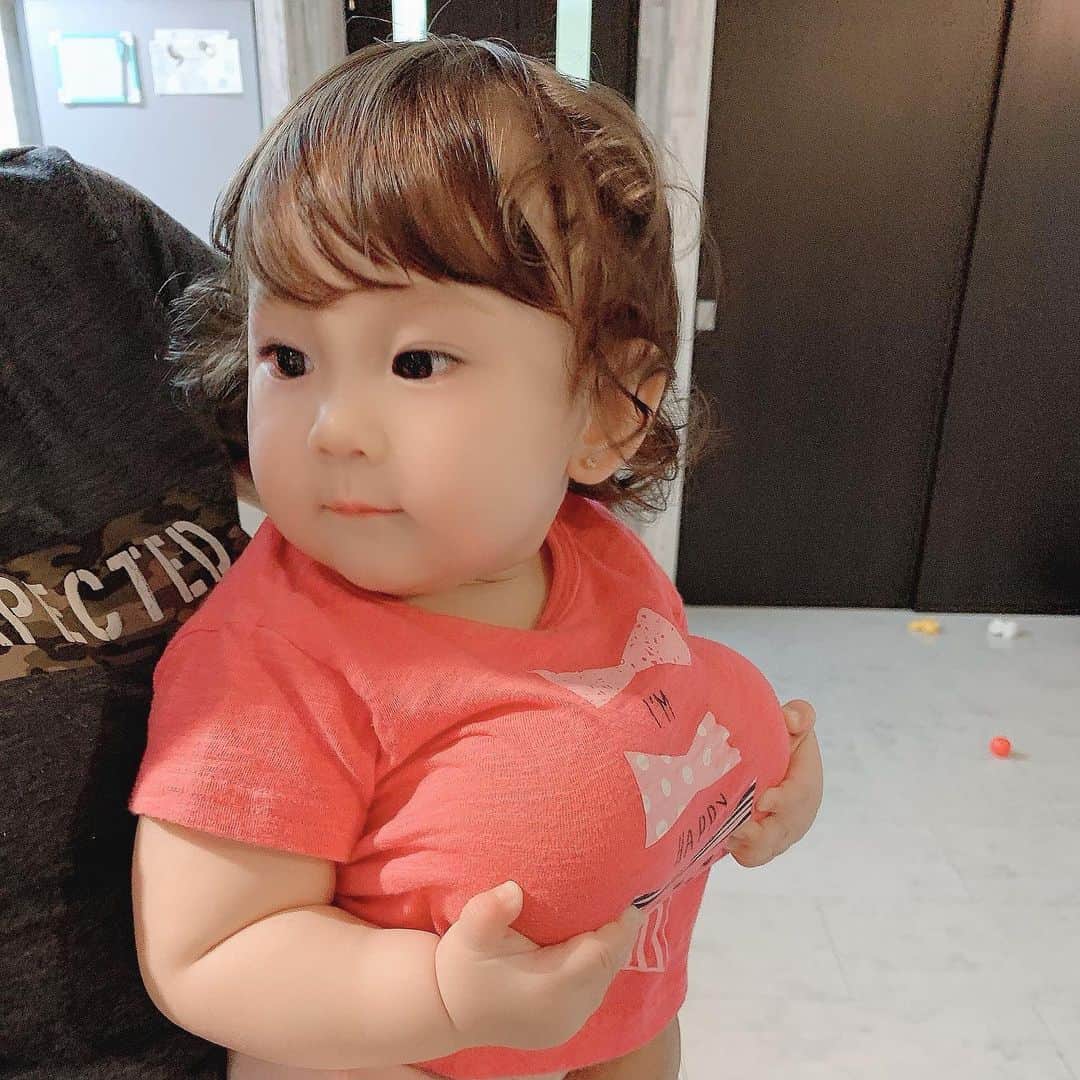 Yukihiro Ito さんのインスタグラム写真 Yukihiro Ito Instagram えみり氏 0歳10ヶ月でもう巨乳疑惑 笑 成長早いわー 爆w ちゃんと下から支えてるところが天才 ここだけの話 D Sheryl 03 のママのしわざ D