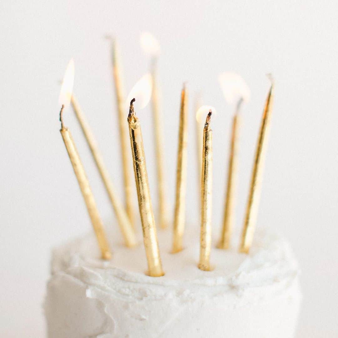 のインスタグラム：「I can’t believe we are celebrating 10 years of @lclaurenconrad! I feel so lucky everyday to get to do what I love. I am incredibly grateful for the amazing teams I have had the opportunity to work with and for everyone who has supported both me and this line over the last decade. Thank you!!」