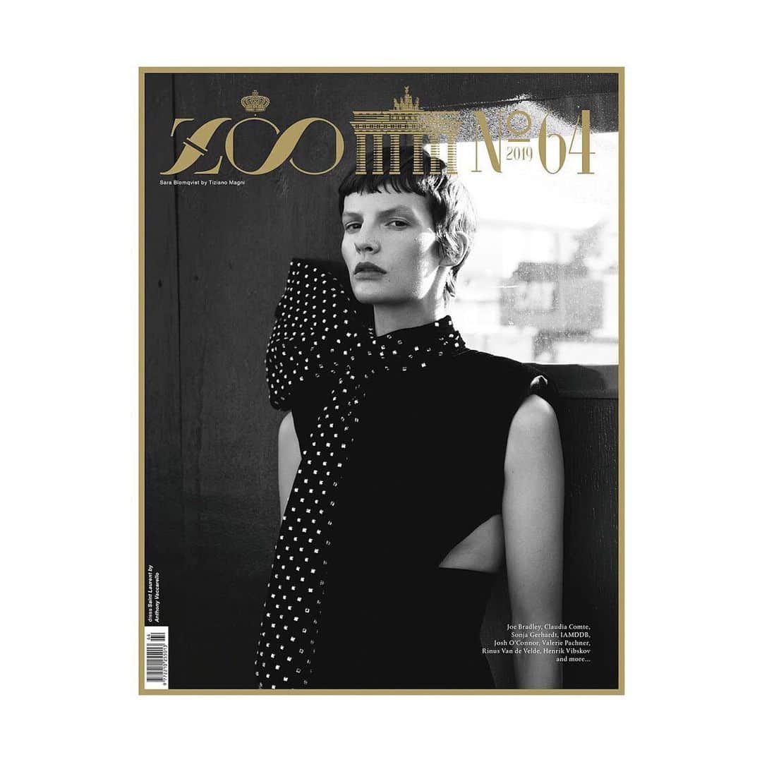 ZOO Magazineさんのインスタグラム写真 - (ZOO MagazineInstagram)「On the cover of our Fall Issue #64 Sara Blomqvist photographed by Tiziano Magni ♚  Model: @s_blomqvist Styling: @joanneblades Hair by: @robeauhair MUA: @therealistdotti Production: @naviavision  ___ #SaraBlomqvist #TizianoMagni #SaintLaurent #AnthonyVaccarello #Model #Photography」10月22日 23時30分 - zoomagazine