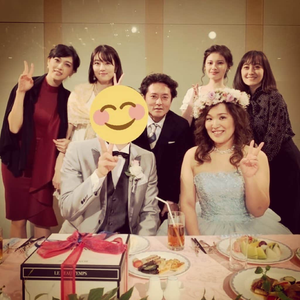 松野井雅（原紗央莉）さんのインスタグラム写真 - (松野井雅（原紗央莉）Instagram)「#牙狼 シリーズ通してずっと私たちの衣装をやってくれている大好きなスタイリストのうららが結婚💒 式に牙狼ファミリー…ヒロイン大集結💍 #烈花 の松山メアリちゃん❤️(シリーズ全般🙏🏻💕)←お久しぶりだったよ😊 #尋海アリス の青島心ちゃん❤️( #絶狼 )←はじめましてだったよ☺️ #楓沙 の向里ちゃん❤️( #神ノ牙 #JINGA )←いつもの様子だったよ🥺笑笑 そして、スタイリスト師匠黒田さんと、司会は神ノ牙 JINGA でも一緒だった佐藤大介くん！ たくさんの愛ある皆さまとお祝い🔔 幸せが溢れていて全てが美しかった✨ 末永くお幸せに🤵🏻👰🏼 #garo」10月23日 1時15分 - miyavimatsunoi