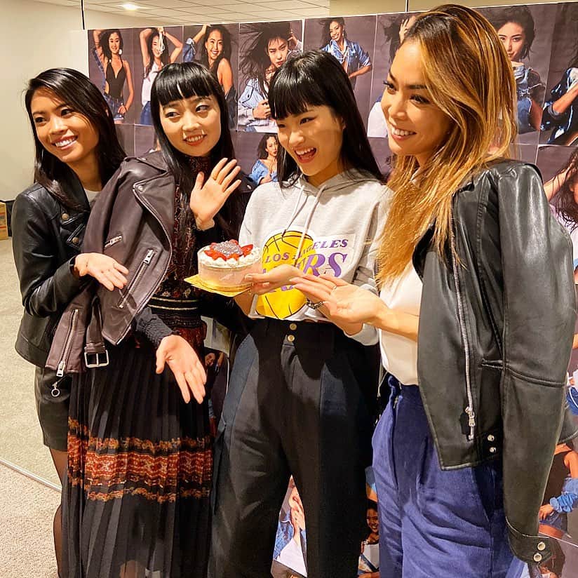 美馬寛子のインスタグラム：「🎂Happy Birthday🎂 ﻿ ﻿ @__ako_kamo__ ﻿ #missuniverse #missuniversejapan #ミスユニバースジャパン2019 #ミスユニバースジャパン #ミスユニバース」
