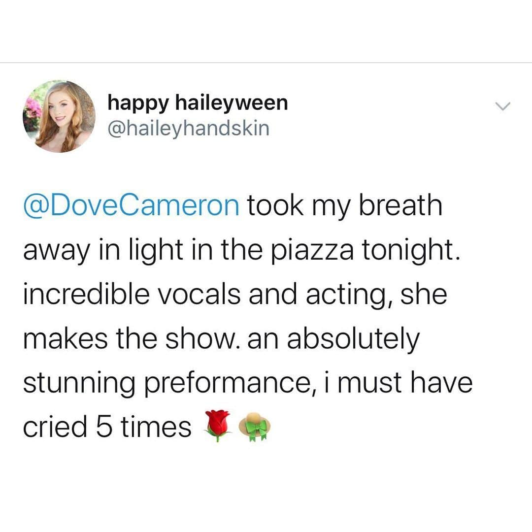 ダヴ・キャメロンさんのインスタグラム写真 - (ダヴ・キャメロンInstagram)「so grateful for this show and for you 🌹🌹🌹」10月23日 4時46分 - dovecameron