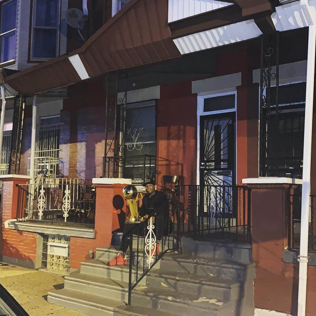 カイル・ロウリーのインスタグラム：「#13 was great!! House I grew up in got a nice visit.. But it’s time to focus on year 14!!」