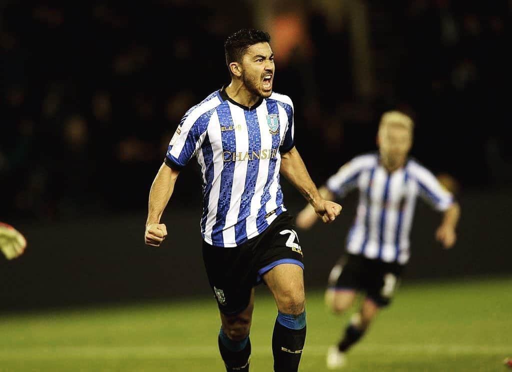 マッシモ・ルオンゴのインスタグラム：「Great win. 3️⃣ points. clean sheet. 🔵⚪️🔵⚪️🦉」