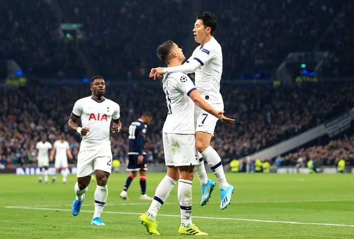 エリク・ラメラさんのインスタグラム写真 - (エリク・ラメラInstagram)「What a @championsleague night ! Solid team performance. Proud to achieve 200 Spurs games 💙 🙌#COYS  Gran noche de @championsleague !  Enorme trabajo de parte de todo el equipo ! Orgulloso de mis 200 partidos con esta camiseta ! 🙌 💙」10月23日 8時21分 - eriklamela