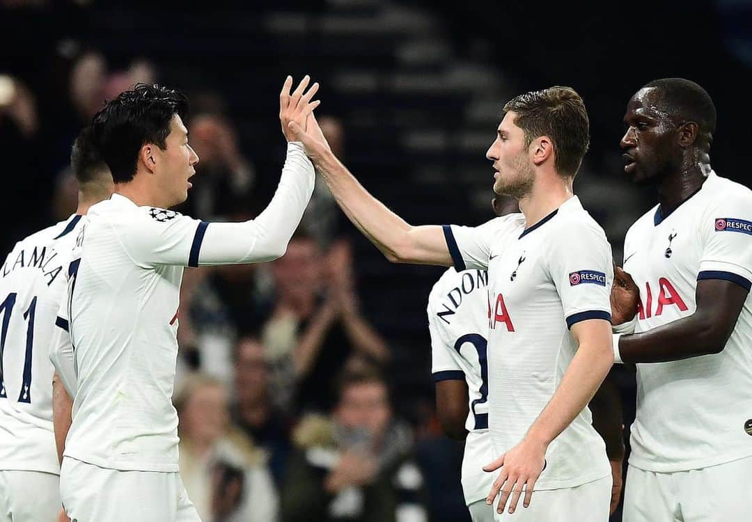 ベン・デイヴィスのインスタグラム：「Good to get back to winning ways and show what we are really made of! #COYS」