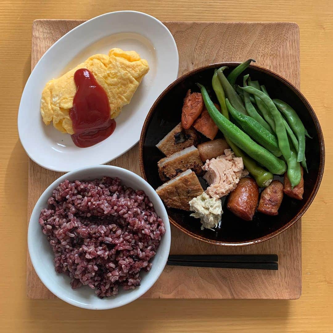 武井義明さんのインスタグラム写真 - (武井義明Instagram)「弁当の残り。」10月23日 8時32分 - bebechef