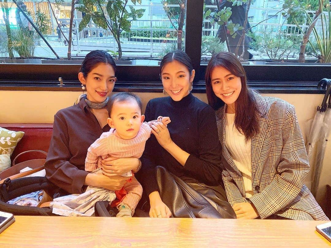 中田早保さんのインスタグラム写真 - (中田早保Instagram)「. 3人で会うのは3年振り？ みんな大人になったし みんな人妻になりました🤭❤️ おまんじゅうにも癒されてあっという間の時間🥺 . #話通した#楽しい時間はあっという間#おまんじゅう#かわうそ#激かわ#癒されました#ありがとう#😘」10月23日 8時38分 - saho_02