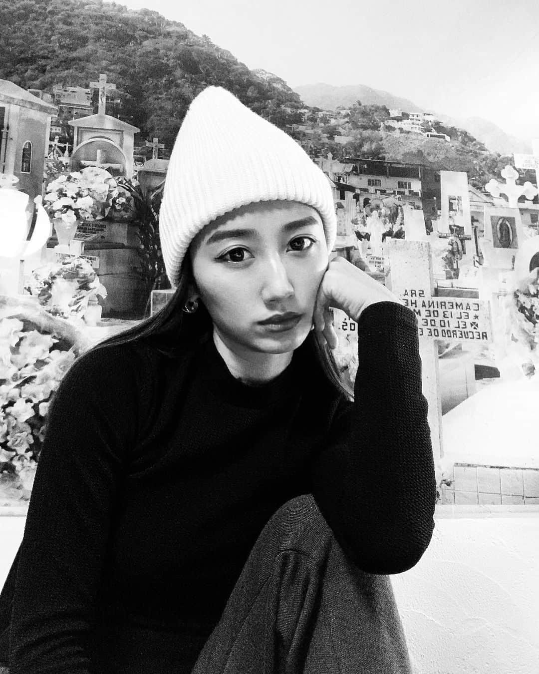 Icumi Oohamaさんのインスタグラム写真 - (Icumi OohamaInstagram)「day off. . とある日の休日Style. . knit cap.. @hyke_official」10月23日 11時31分 - icumi___