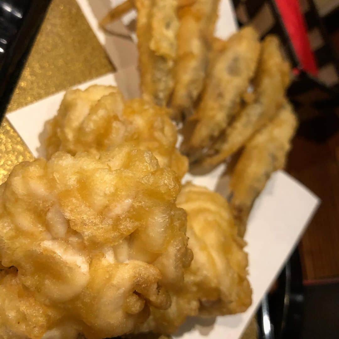 アンジェラ佐藤さんのインスタグラム写真 - (アンジェラ佐藤Instagram)「初めての中華ちらし！  #帯広名物 #帯広B級グルメ #中華ちらし #十勝乃長屋 #和洋彩宴雅楽 #他にも美味しいお料理ご馳走になりました #ヒンナヒンナ」10月23日 12時42分 - angela_satou