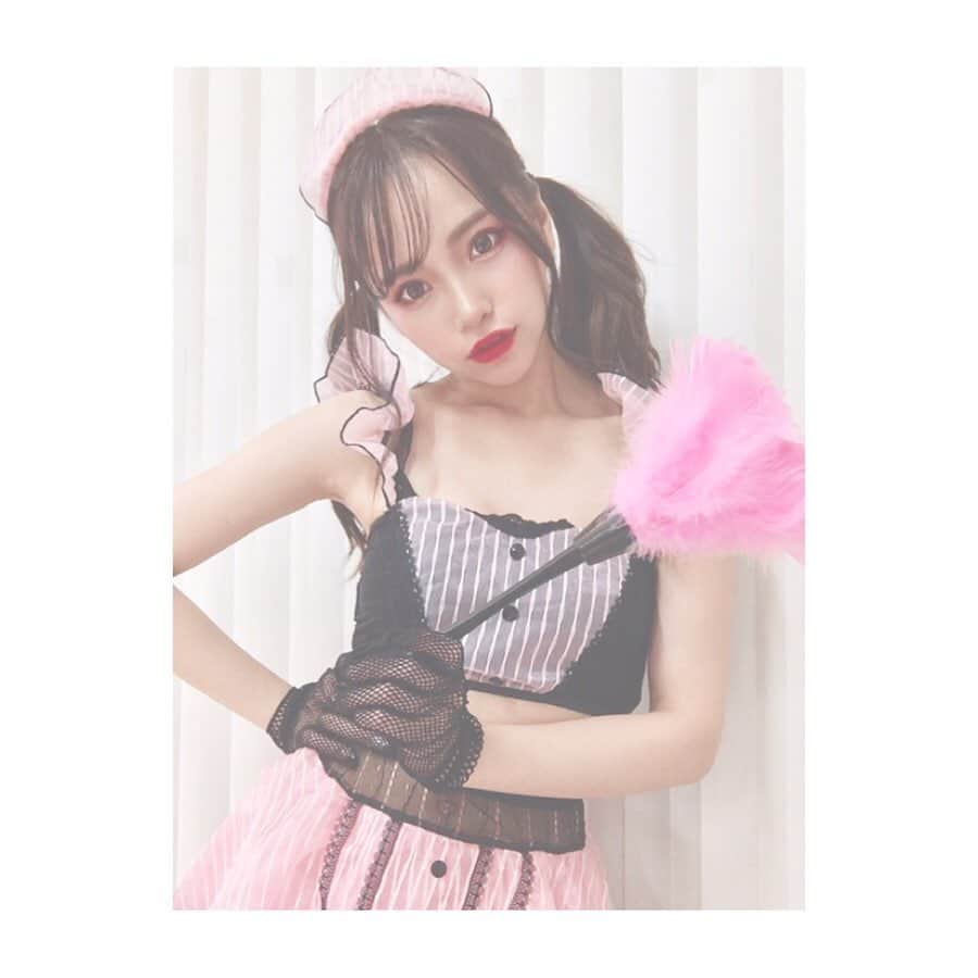 前川琳菜（りなち）さんのインスタグラム写真 - (前川琳菜（りなち）Instagram)「✩‧₊˚ . . お帰りなさいませご主人様〜🥺💖 、、、的な？🤣笑笑 . もうすぐハロウィンだね🎃👻🍭 えちえちメイドさんのコスプレしてみたよ〜💋 . 可愛いコスプレはここから買えますっ😍💕 《 @dress_tika 》 . . #コスプレ #キャバドレス #コスプレはtika #tika #ハロウィンコス #ハロウィン #えちえち #メイド #メイド服」10月23日 13時05分 - rina__maekawa