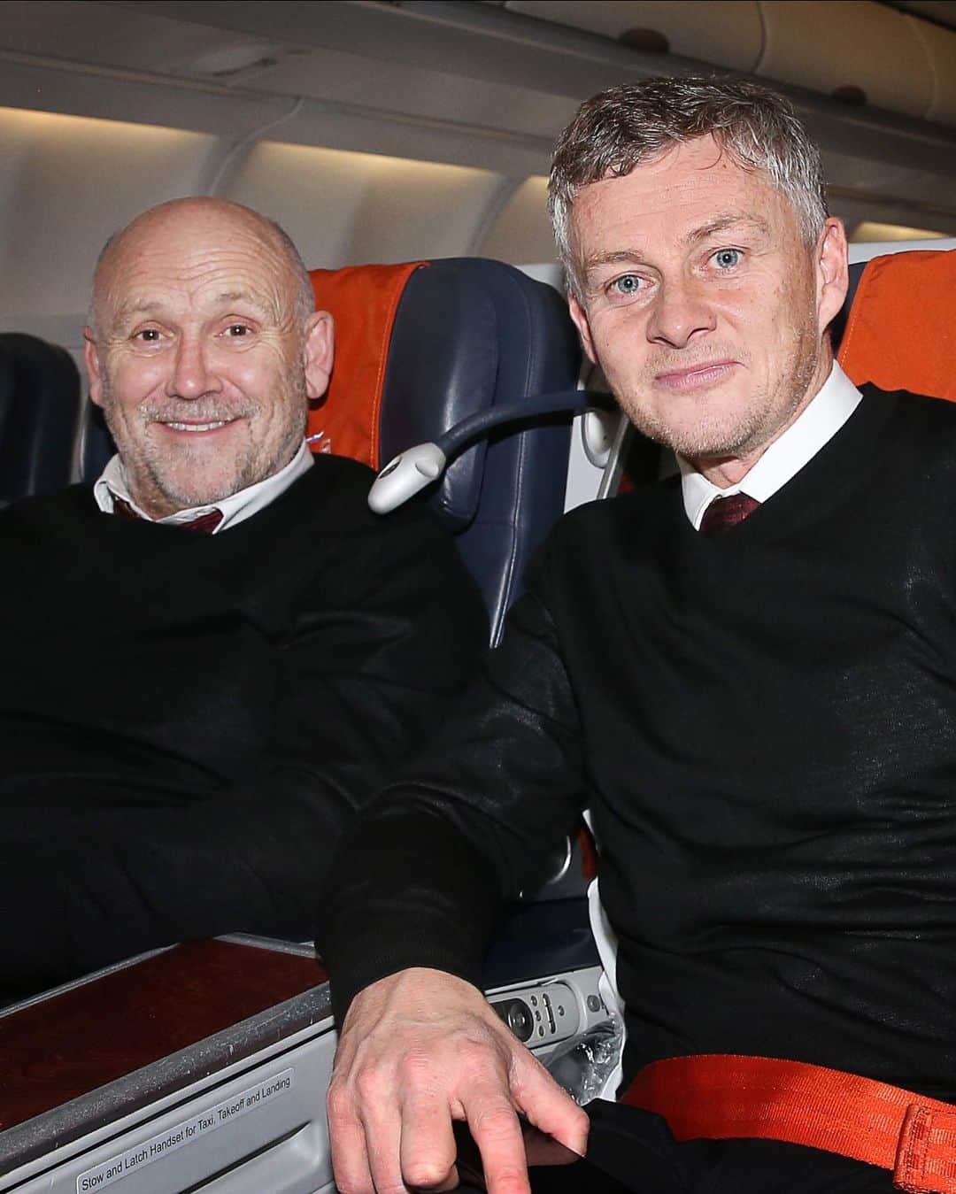 マンチェスター・ユナイテッドさんのインスタグラム写真 - (マンチェスター・ユナイテッドInstagram)「Flight with @Aeroflot ✔️ #MUFC」10月24日 2時04分 - manchesterunited