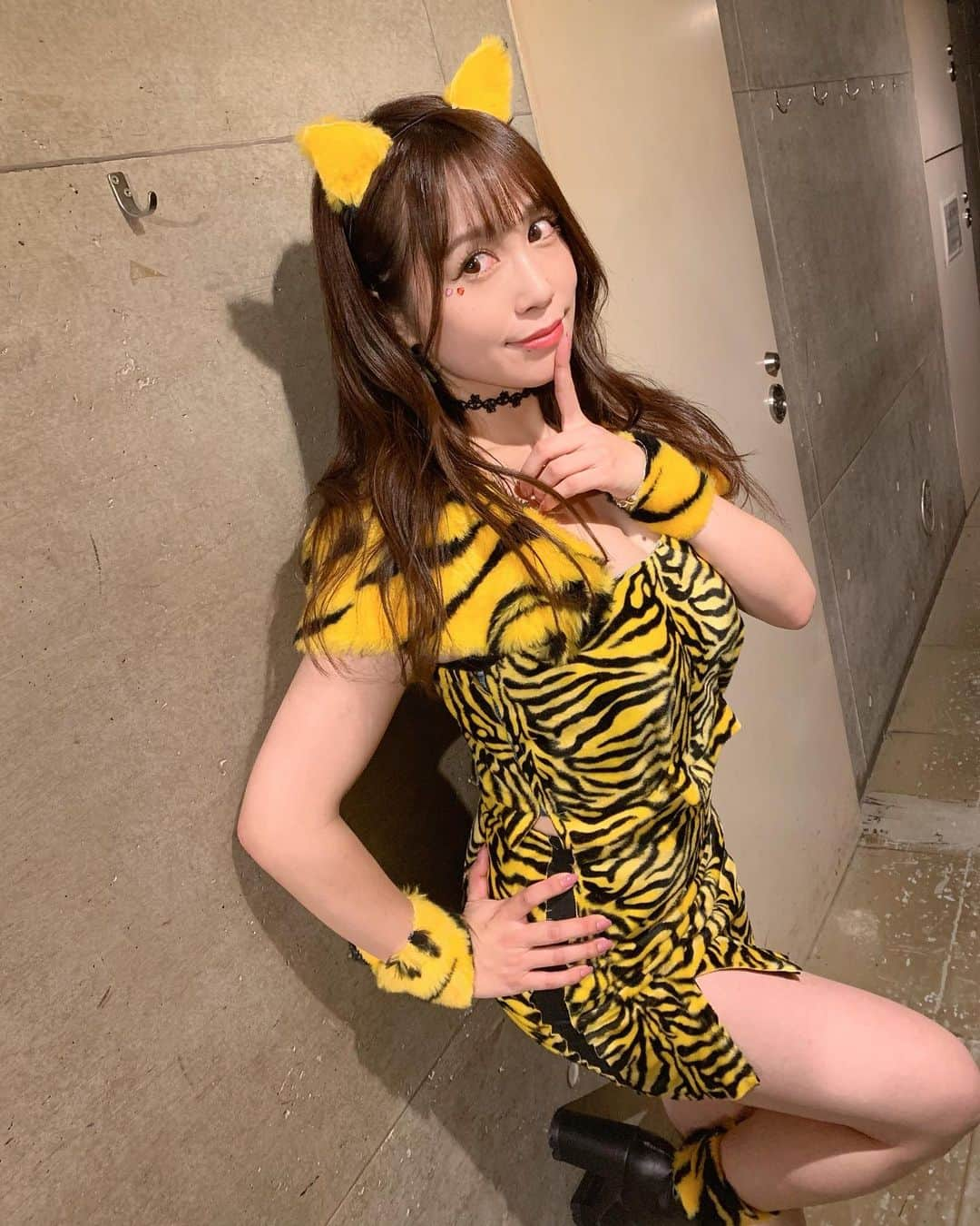 北条佳奈さんのインスタグラム写真 - (北条佳奈Instagram)「手作りラムちゃん🐯💚⚡️ ほんと私天才🤤笑 #ハロウィン #ハロウィン仮装 #ハロウィンコスプレ #うる星やつら #ラムちゃん #ラムちゃんコスプレ #手作りコスチューム #halloween #halloweencostume #tagsforlikes #instagood #instalike #followｍe #🐯」10月23日 18時58分 - kana_hojyo