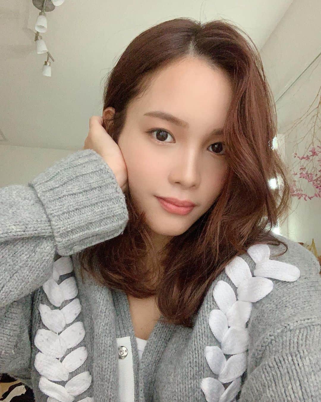 Lilmeのインスタグラム：「またピンクヘアー🎟🧠🌸」