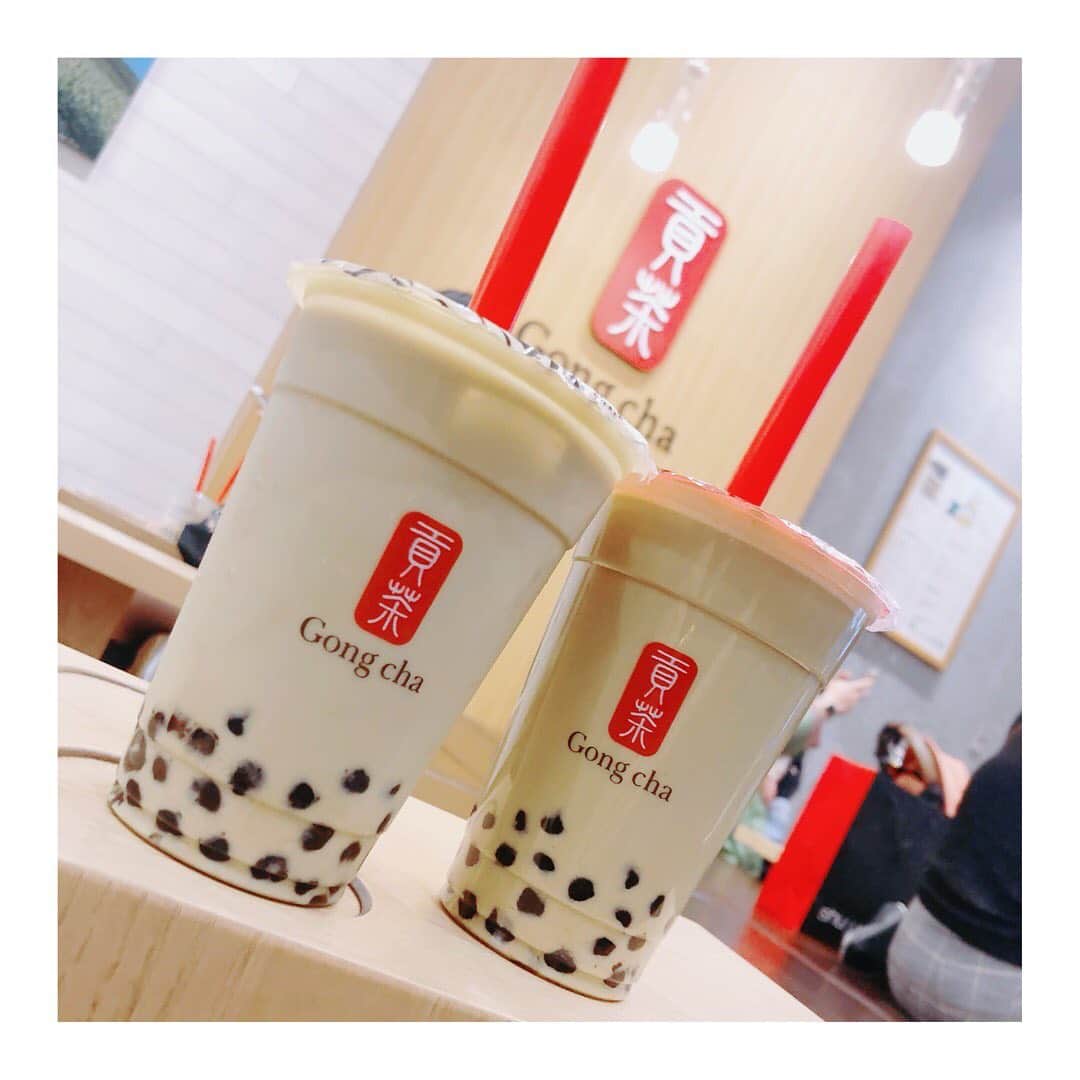 のインスタグラム：「初ゴンチャ😍✋ 行列の意味がわかった👍✨ #ほうじ茶ミルクティー #タピオカ　#ゴンチャ #gongcha #期間限定」