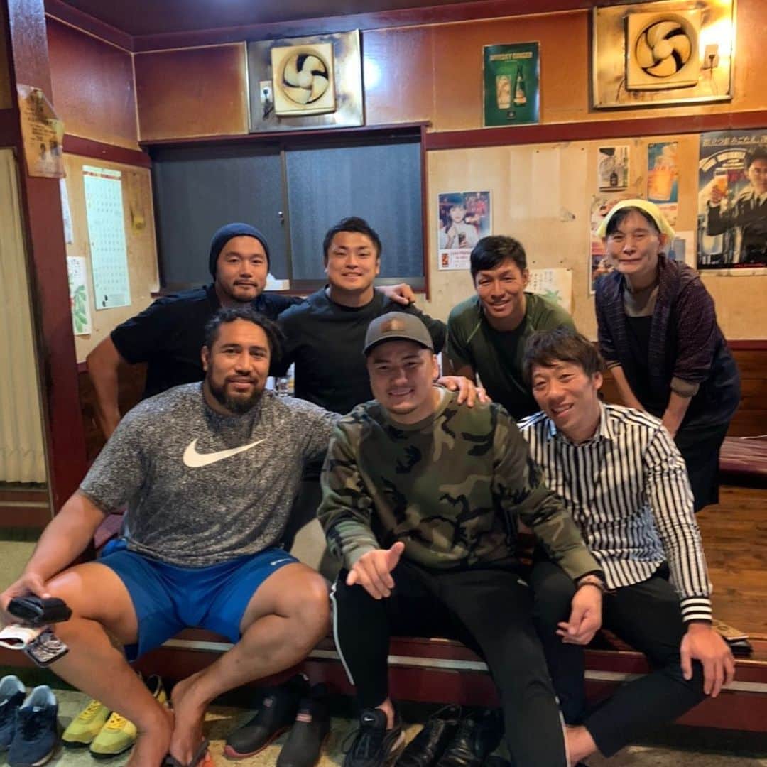 のインスタグラム：「2019.10.22 「忠佑会」一心にて 普通に食べて飲んで楽しむのもいいけどラグビーの話ししながらみんなと飲み食いするのも良いよなぁー #またラグビーの話ししましょう #panasonicwildknights #⚔ #押忍だなぁ」