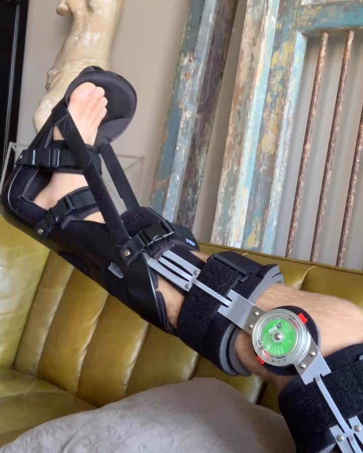 Showtekのインスタグラム：「Dubstep leg 👊🏼」