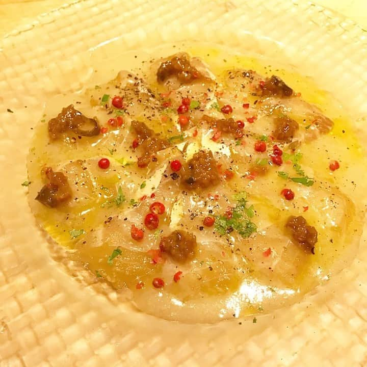 KitchHikeさんのインスタグラム写真 - (KitchHikeInstagram)「味噌アヒージョや自家製リコッタなど「発酵料理」をモダンに楽しめる「ハッコーズテーブル」から﻿ @cnana.bbさんの投稿をご紹介します✨﻿ *﻿ 塩麹漬け厚切りポークジンジャー🐖🌸﻿ ・﻿ ・﻿ 浅草にある発酵食品が食べられるお店﻿ 『Hacco’s Table(ハッコーズテーブル)』﻿ @haccos_table_official﻿ につれてきてもらった〜😊💕﻿ ・﻿ ・﻿ なかなか発酵食品ってそんなに食べる機会ないんだけど﻿ メニューかなりおおいし、﻿ 飲み物まで発酵食品あるからたのしい😍💗﻿ ・﻿ ・﻿ ここの豚肩ロース厚切りポークジンジャーが激うまらしく！﻿ 頼んだらほんとに激うまああ🤤💗🐖﻿ 柔らかいし、見た目もかわいいし、﻿ なにより健康によさそうなのがよきよき🙆‍♀️﻿ ・﻿ これはぜったい必食🤤✨(写真1枚目の)﻿ ・﻿ ・﻿ ・﻿ のみものは豆乳甘酒がおいしすぎて最高！﻿ 甘酒飲めないんだけど、フルーツ満載で﻿ かなり飲みやすってもはやデザートみたいで💕﻿ ・﻿ ・﻿ *﻿ @cnana.bbさんのおいしそうな写真は﻿ #ハッコーズテーブル のみなさんも喜んでくれそうですね😊 ﻿ ﻿ 🍴グルメアプリのキッチハイク🍴﻿ キッチハイクは、食べるのが好き！な人たちでお店に集まり、ごはんを楽しむサービスです。﻿ プロフィールからダウンロードできます✨﻿ いまキッチハイクを使うと初回利用料500円が無料です！﻿ ﻿ キッチハイクでお店に行ったら、おいしそうな写真と感想を #キッチハイク をつけて投稿してくださいね。キッチハイク公式アカウント（@kitchhike）でリグラムさせていただくことがあります😋﻿ ﻿ #おいしい #グルメ #食べ歩き #東京グルメ #食べるの大好き #美味しいお店 #美味しい時間 #グルメ巡り #インスタグルメ #おいしいもの #絶品 #絶品グルメ #外食日記 #グルメ好きな人と繋がりたい #食べるの好きな人と繋がりたい #kitchhike #キッチハイク #浅草」10月23日 21時30分 - kitchhike