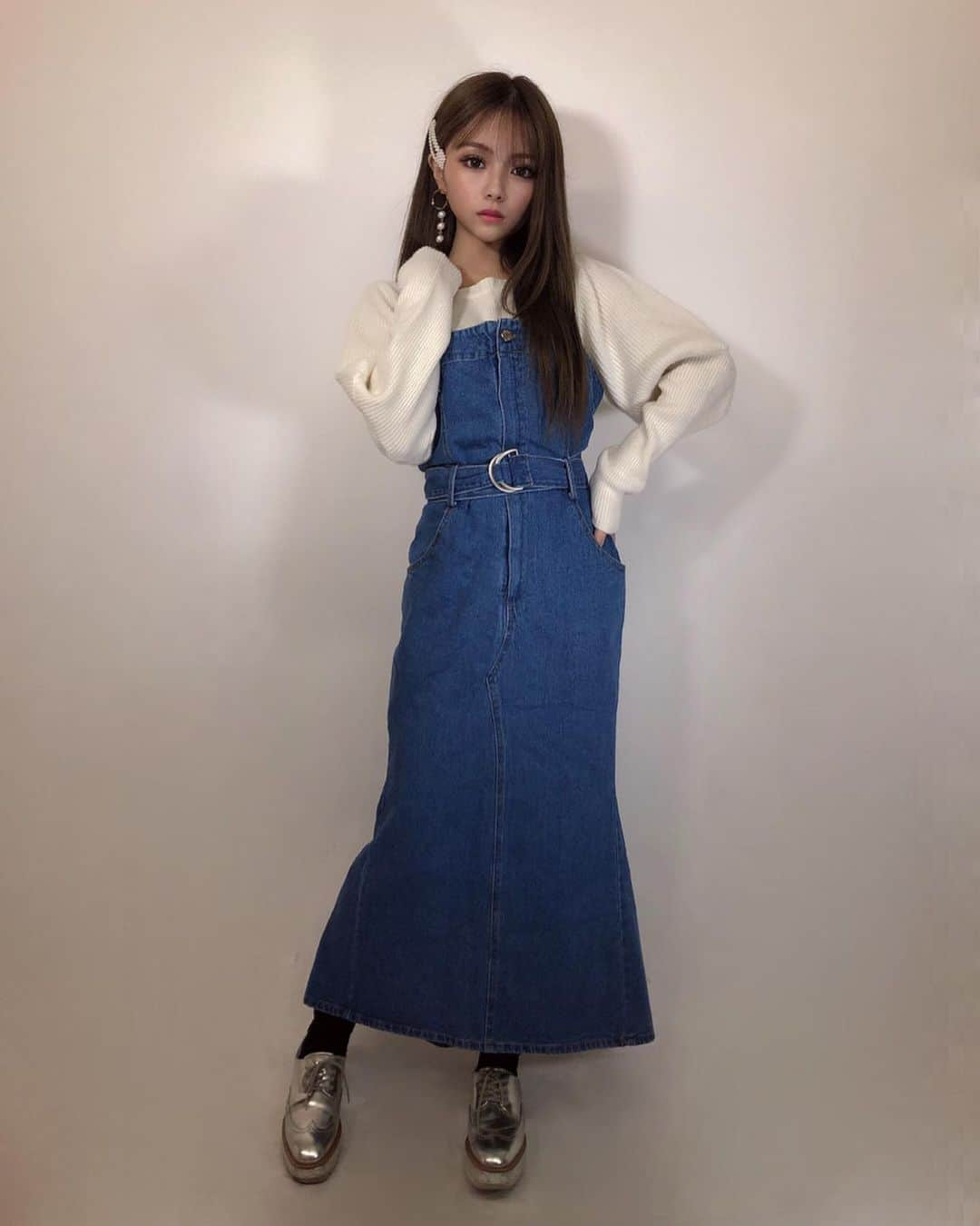 桜井美悠（みゆみゆ）さんのインスタグラム写真 - (桜井美悠（みゆみゆ）Instagram)「. ⚡販売開始⚡ . . @_for_official さんに協力させてもらった企画💫 . 買い付け商品 告知してから遅くなっちゃったんだけど 販売開始しました🙌 . ストーリーのURLから 販売してるのでぜひcheckしてね👼🏻💋↑↑↑」10月23日 21時43分 - miyumiyu1112