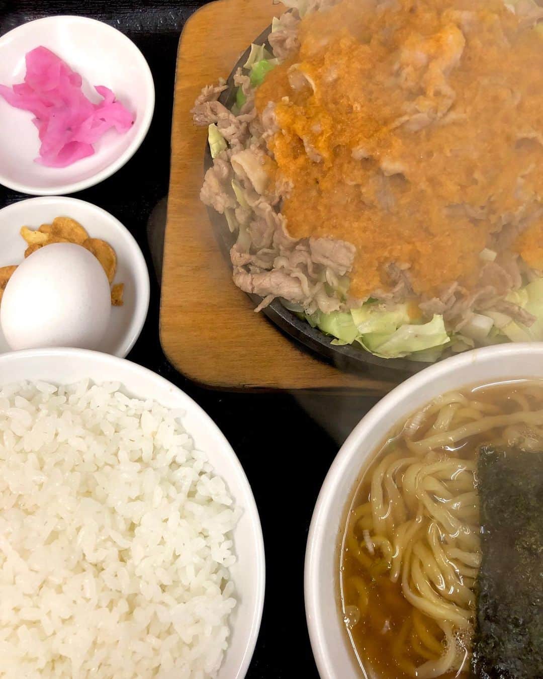 ZEN-LA-ROCKのグルメインスタ