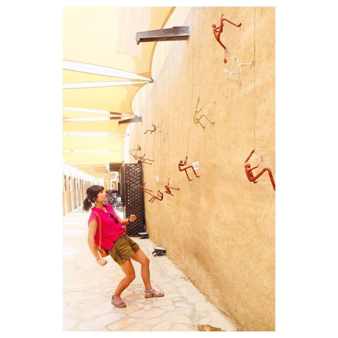小林由佳のインスタグラム：「I'm on belay!👷🏻‍♀️ ・ ・ #taketaketaketaketake #art #AIRbelay #😂」