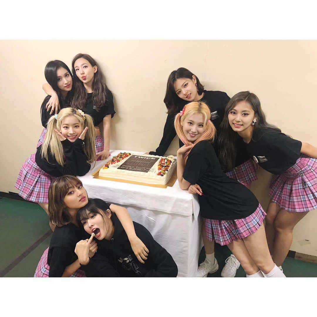 TWICE JAPANさんのインスタグラム写真 - (TWICE JAPANInstagram)「‪TWICE WORLD TOUR 2019 ‘TWICELIGHTS’ IN JAPAN@札幌！初めての札幌公演、熱く迎えてくださったONCEの皆さんのおかげで素敵なツアースタートになりました！本当にありがとうございます💓‬ #TWICE #TWICEWORLDTOUR2019 #TWICELIGHTS ‬」10月23日 22時17分 - jypetwice_japan