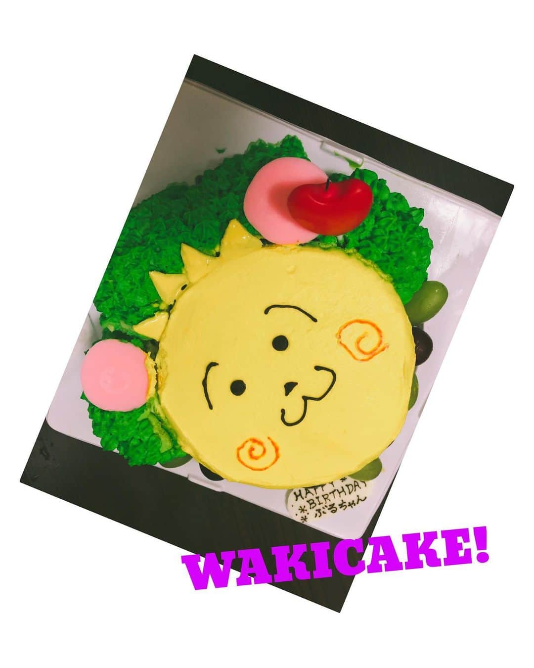 紺野ぶるまさんのインスタグラム写真 - (紺野ぶるまInstagram)「わきやしきお手製 コジコジケーキ！！！ スポンジから作ってくれました！ めっちゃ美味しいです。 可愛いぶん、まずそうなのに、めちゃ美味しいです。 #wakicake」10月23日 22時48分 - buruma_konno