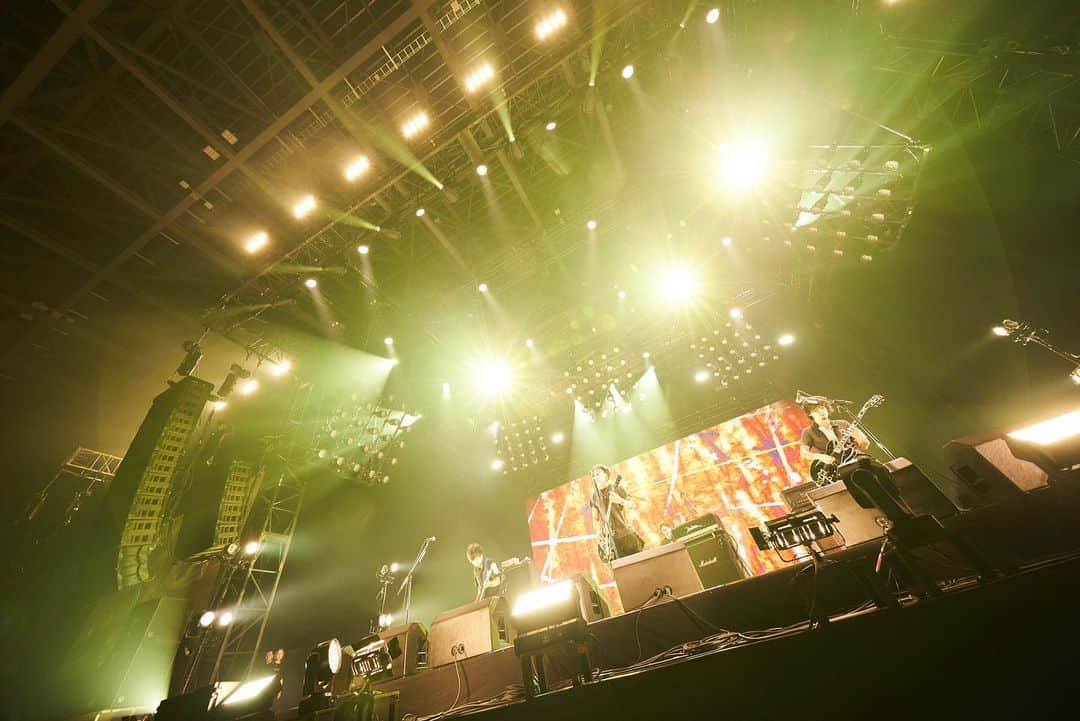 ELLEGARDENさんのインスタグラム写真 - (ELLEGARDENInstagram)「名古屋公演終了！ NANA-IRO ELECTRIC TOUR 2019 2019.10.23(WED) Aichi Sky Expo ホールA photo by Tsukasa Miyoshi (Showcase)」10月23日 22時50分 - ellegarden_official