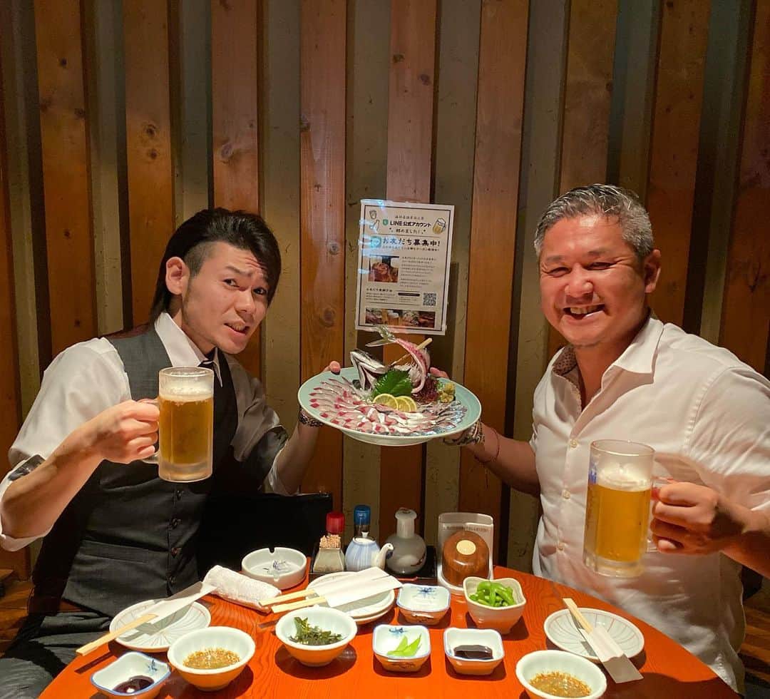 今日ヤバイ奴に会ったのインスタグラム：「谷やんさんと釣りいろはさんと交流 佐賀県庁でイベントもさせていただきました！ 九州が大好きです😊」