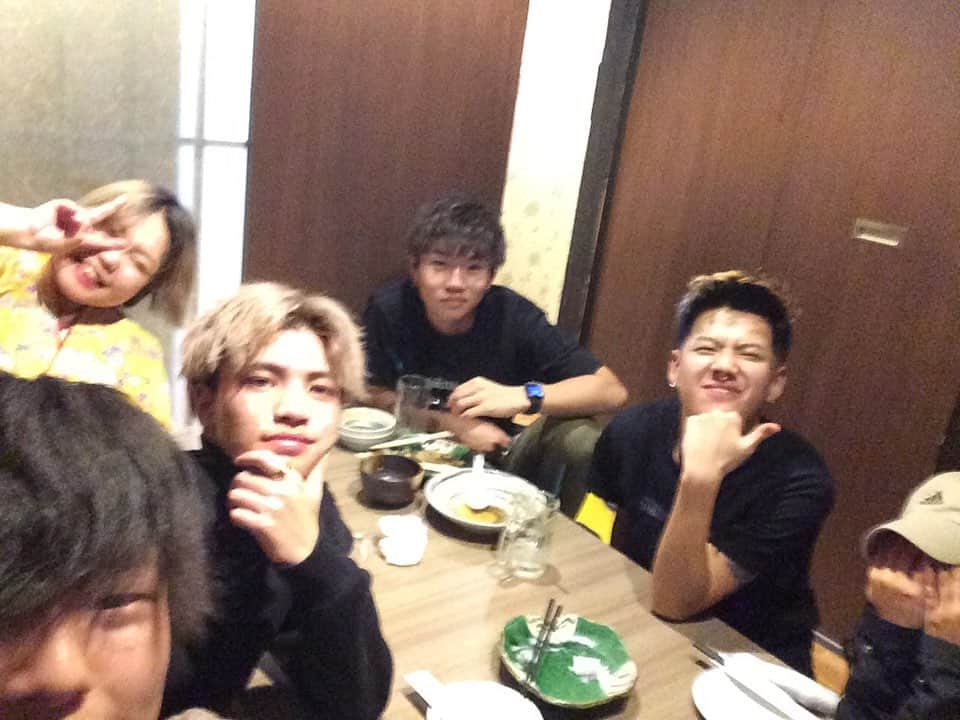 ゆずの小町天王寺店のインスタグラム：「今日も今日とてバイト頑張ったよーって🥳🥳 #ゆずの小町 #バイト#天王寺 #ユウトッテヒト」
