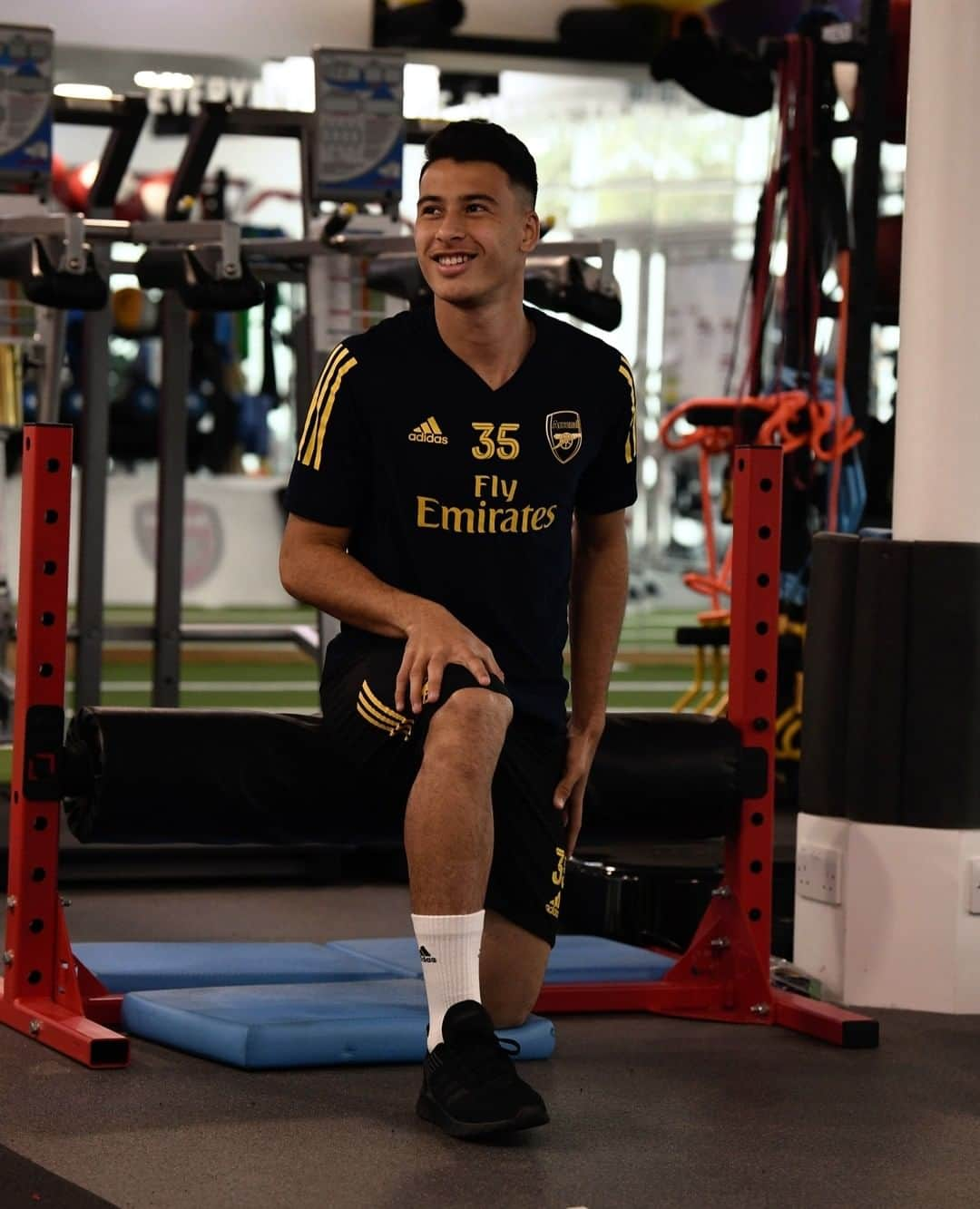 アーセナルFCさんのインスタグラム写真 - (アーセナルFCInstagram)「Back to work 💪⁠ ⁠ #Arsenal #Martinelli #AFC #UEL #training #preparation」10月23日 23時35分 - arsenal